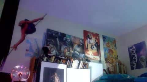 Bottomboo7 online show from 11.06.25