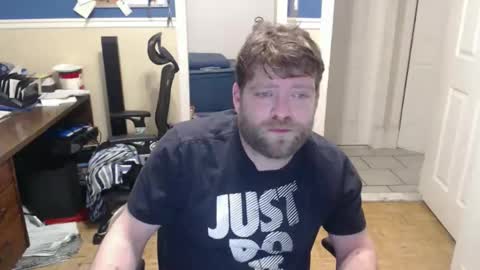 Snapshot of bouch1986 chatting on 02.01.26 bouch1986 online show from 02.01.26