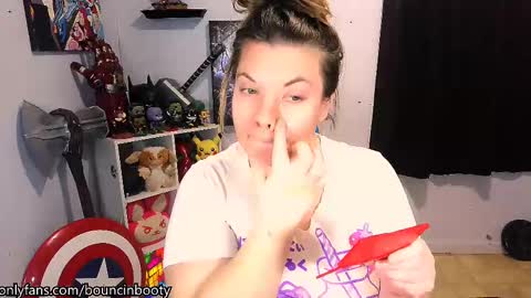 Pumpkin Butt online show from 02.21.25