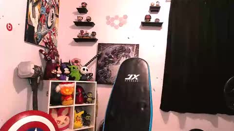 Snapshot of bouncinbooty chatting on 09.22.25 Pumpkin Butt online show from 09.22.25