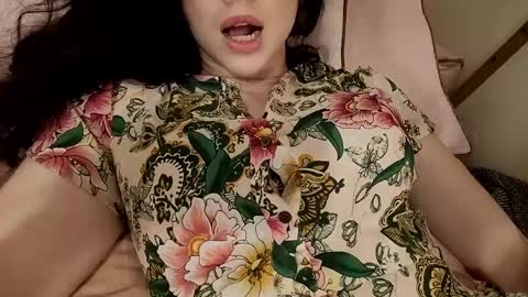 Bouncy Queen Majesty online show from 03.04.25