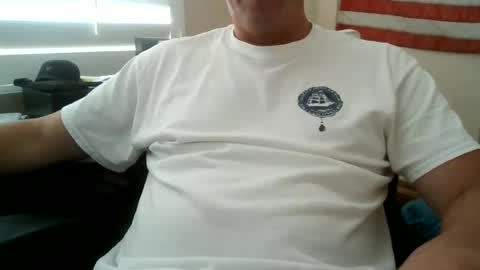 Snapshot of bourbonman144 chatting on 07.24.26 bourbonman144 online show from 07.24.26