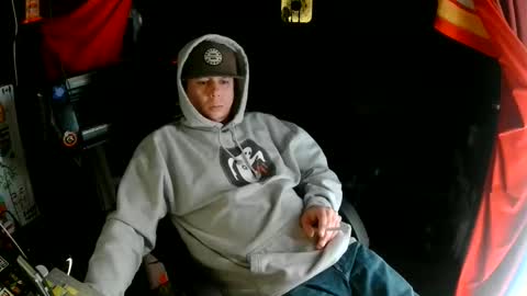 Bowerboi1217 online show from 05.17.26