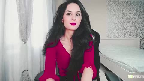 Snapshot of boxinghelen chatting on 12.19.24 Helen  online show from 12.19.24