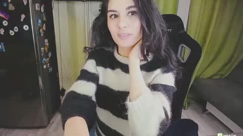 Snapshot of boxinghelen chatting on 02.10.25 Helen  online show from 02.10.25