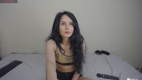 Snapshot of boxinghelen chatting on 09.28.25 Helen  online show from 09.28.25