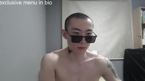 Snapshot of boxman556990 chatting on 06.04.26 boxman556990 online show from 06.04.26