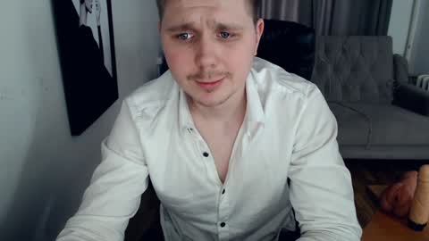 Snapshot of boy_sweet7 chatting on 01.21.25 John online show from 01.21.25