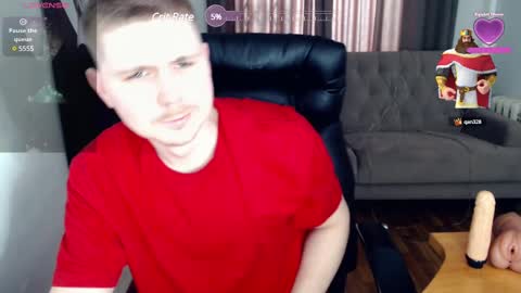 Snapshot of boy_sweet7 chatting on 02.18.25 John online show from 02.18.25