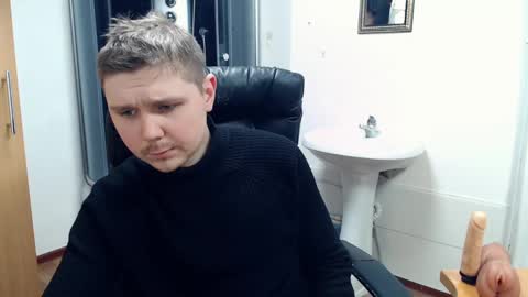 Snapshot of boy_sweet7 chatting on 03.12.25 John online show from 03.12.25