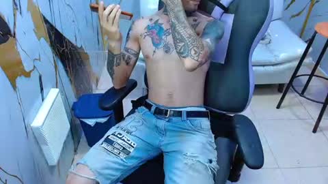 Snapshot of boy_tatto77 chatting on 06.13.26 boy_tatto77 online show from 06.13.26
