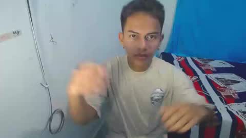 Snapshot of boyax16 chatting on 12.30.24 boyax16 online show from 12.30.24