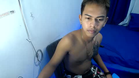 Snapshot of boyax16 chatting on 01.07.25 boyax16 online show from 01.07.25