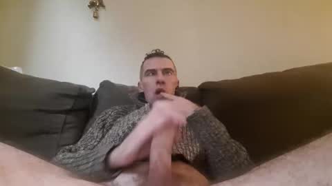 Snapshot of boybcn19 chatting on 02.05.26 Your slavesexx19 online show from 02.05.26