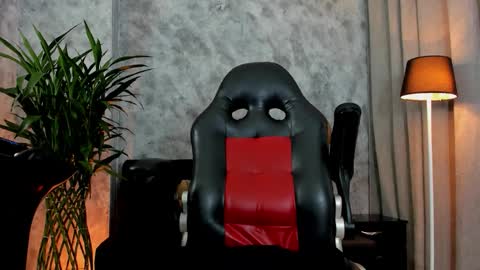 boyc02_ online show from 09.30.25