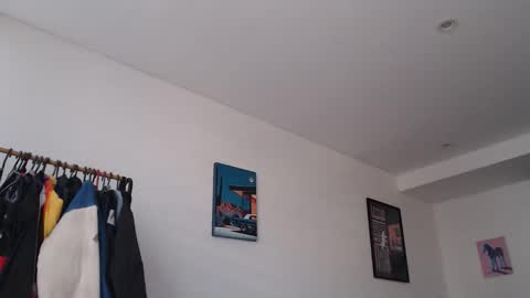 Snapshot of boyfriend_fuckme chatting on 10.24.25 Felipe  online show from 10.24.25