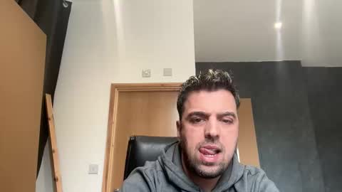 boyofficeboy online show from 04.15.26