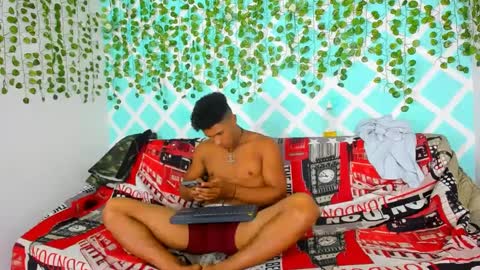 boys4hot_777 online show from 03.12.25