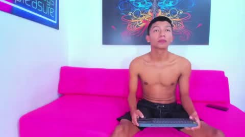 boys_twink69 online show from 06.14.26