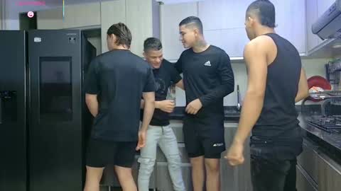 Angelo Mark Fernando Taylor online show from 12.18.25