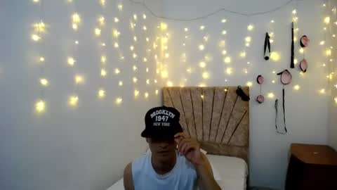 Snapshot of boysins chatting on 07.20.26 Boysins online show from 07.20.26