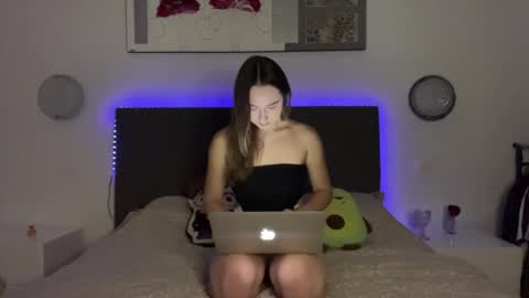 Bozhena online show from 01.05.26