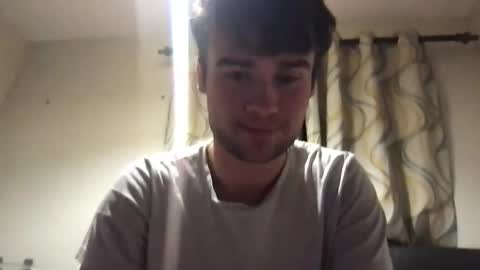 Snapshot of bozoluninss chatting on 10.14.25 Jeff online show from 10.14.25