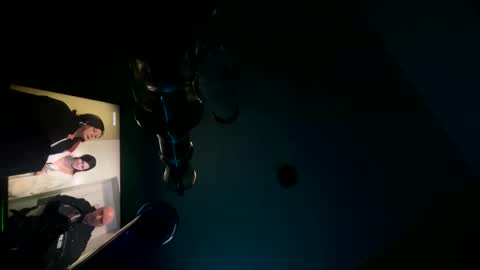 Snapshot of bozzfailx232 chatting on 10.26.25 WennDuLustHastSchreibMirGerne online show from 10.26.25