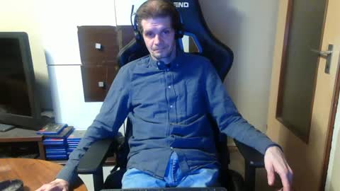 bponie1 online show from 12.31.24