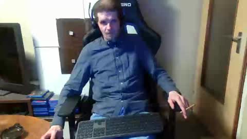 bponie1 online show from 12.31.24