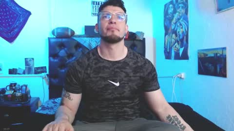 brad hot boy online show from 10.12.25