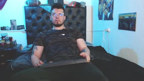 Snapshot of brad_hot_boy chatting on 02.07.26 brad hot boy online show from 02.07.26