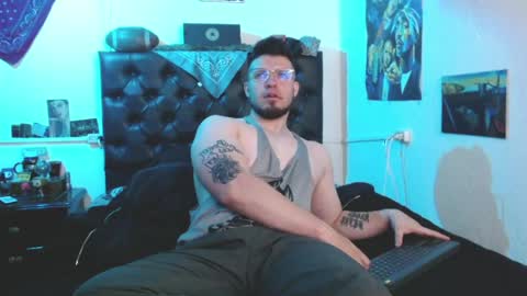 brad hot boy online show from 04.21.26