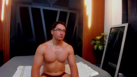 brad summer online show from 01.08.25