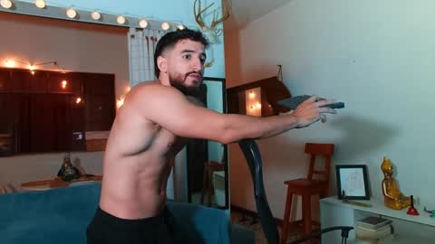 Bradley Martinez online show from 01.28.25