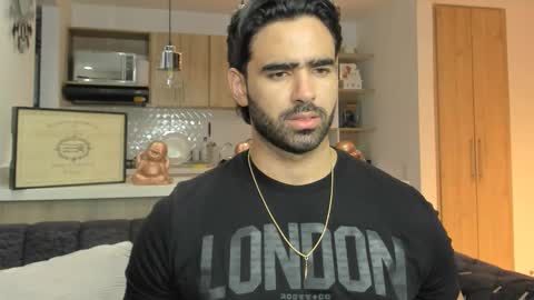 bradleymartin7 online show from 10.01.25