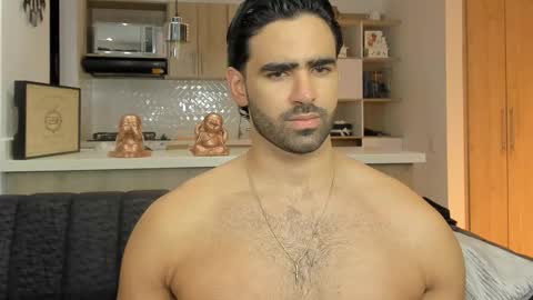 bradleymartin7 online show from 10.17.25