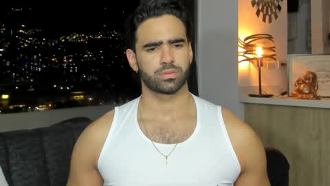 bradleymartin7 online show from 12.03.25