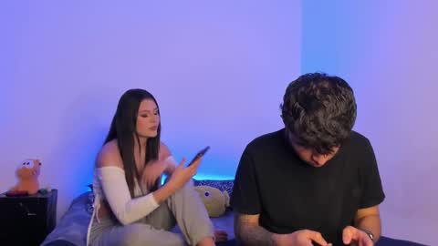 BradLovEmma  online show from 01.27.25