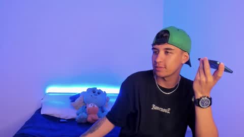 BradLovEmma  online show from 02.11.25