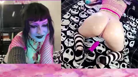 Snapshot of brainblowspice chatting on 11.15.25 brainblowspice online show from 11.15.25