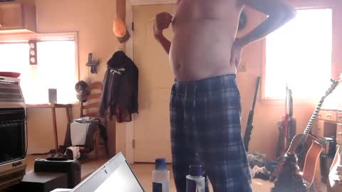 Snapshot of bramro409 chatting on 01.22.25 bramro409 online show from 01.22.25