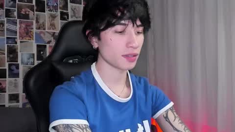 Snapshot of brand741 chatting on 09.25.25 Brand online show from 09.25.25