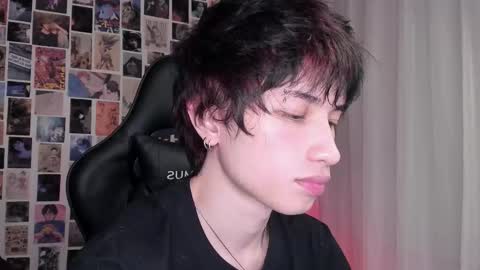 Snapshot of brand741 chatting on 10.17.25 Brand online show from 10.17.25