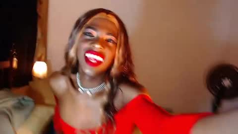 Snapshot of brandi_ross_ chatting on 02.22.25 Brandy online show from 02.22.25