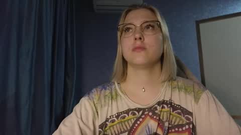 Belle  online show from 11.15.25