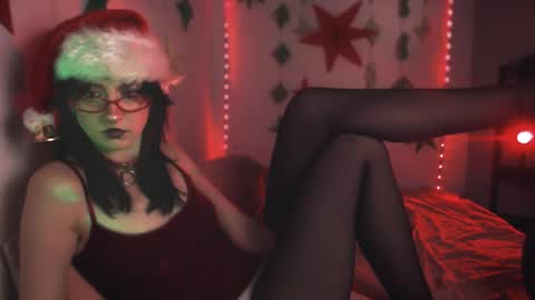 Aurorabut ur dad just calls me Rory online show from 12.23.25