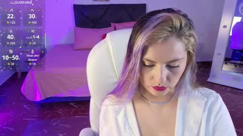 BRANDY  online show from 11.23.25