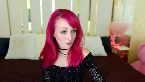 Brandybloomm online show from 10.12.25