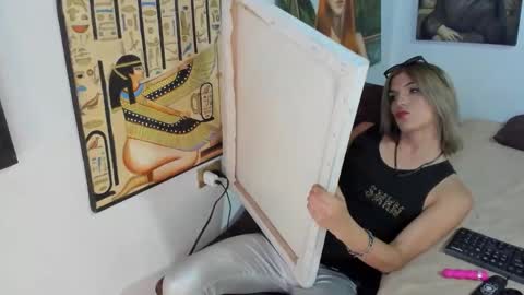 Brandy Model online show from 10.13.25